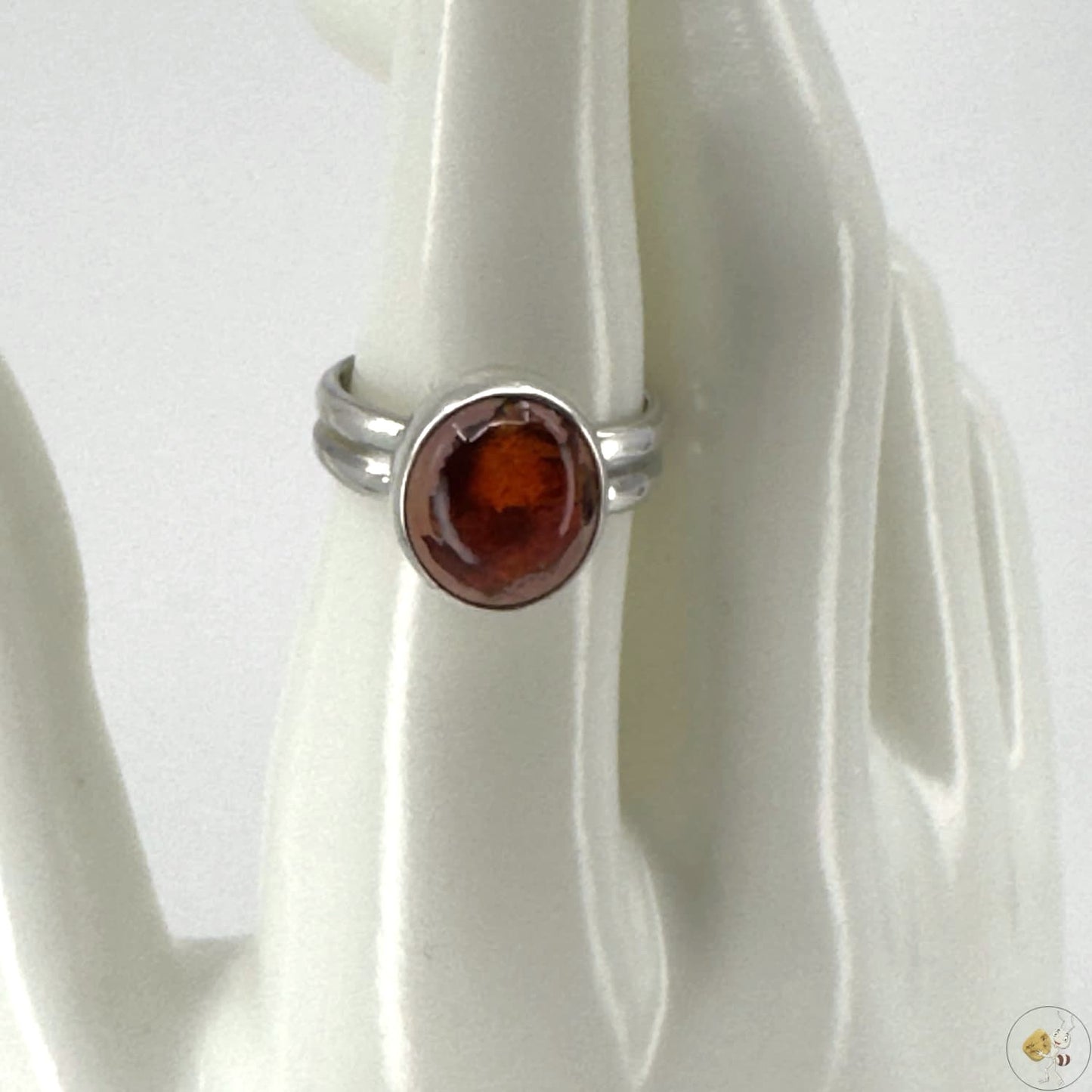 Bague artisanale en argent 925/950 sertie d’une opale de feu rouge intense, origine Mexique – création Formiga Loca-04