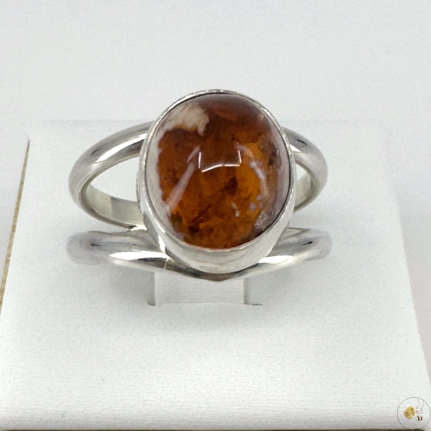 Bague en argent massif 925/950 sertie d'une opale de feu du Mexique aux teintes chaudes, création artisanale Formiga Loca-02