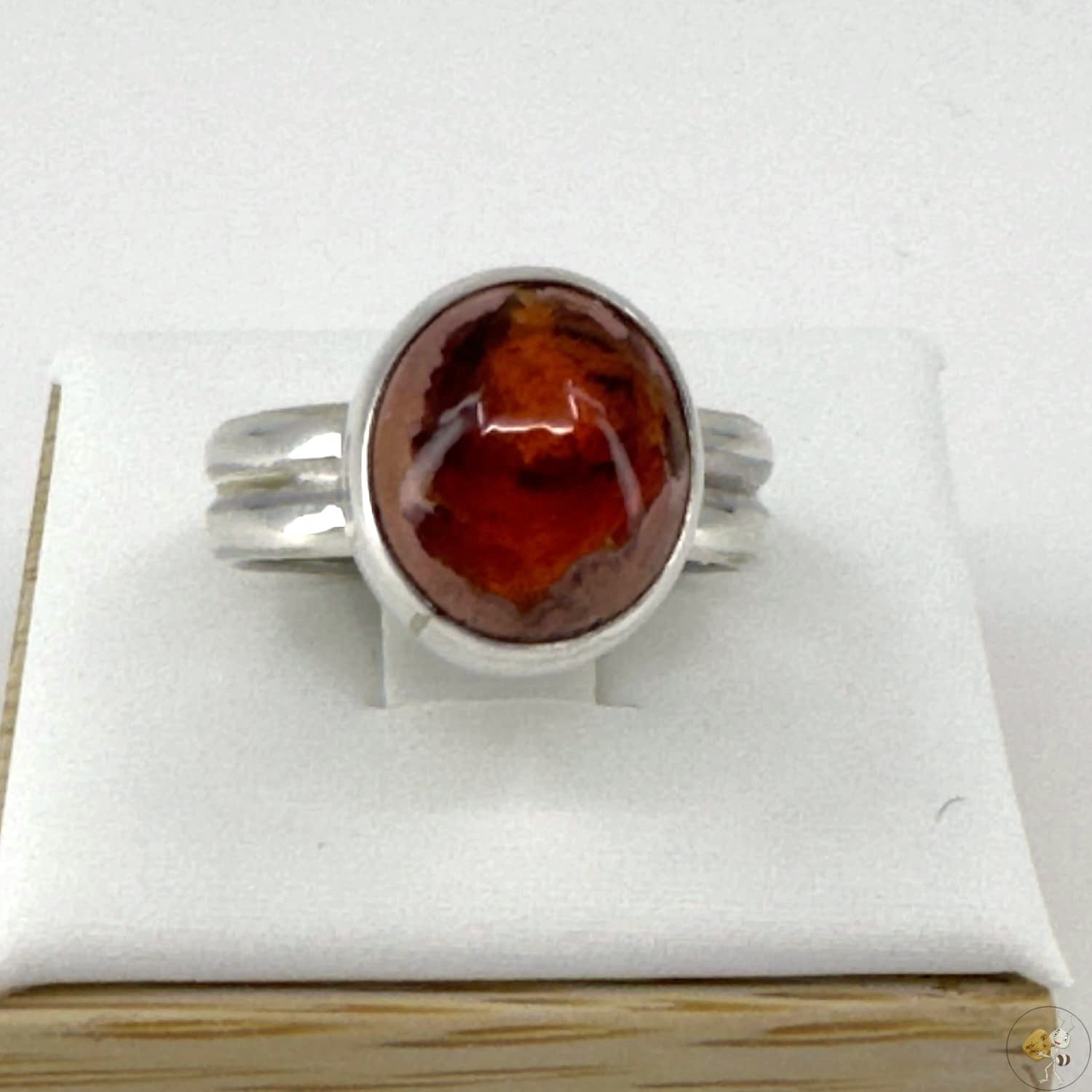 Bague artisanale en argent 925/950 sertie d’une opale de feu rouge intense, origine Mexique – création Formiga Loca-02