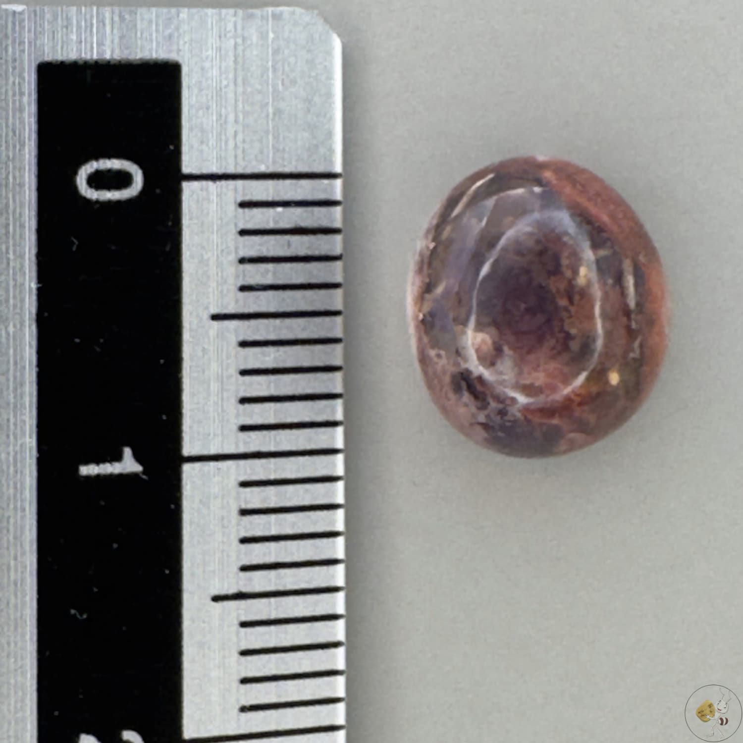 Cabochon d'opale naturelle du Mexique, poli à la main, aux reflets de feu et jeux de lumière intenses, idéal pour la bijouterie ou la collection-1