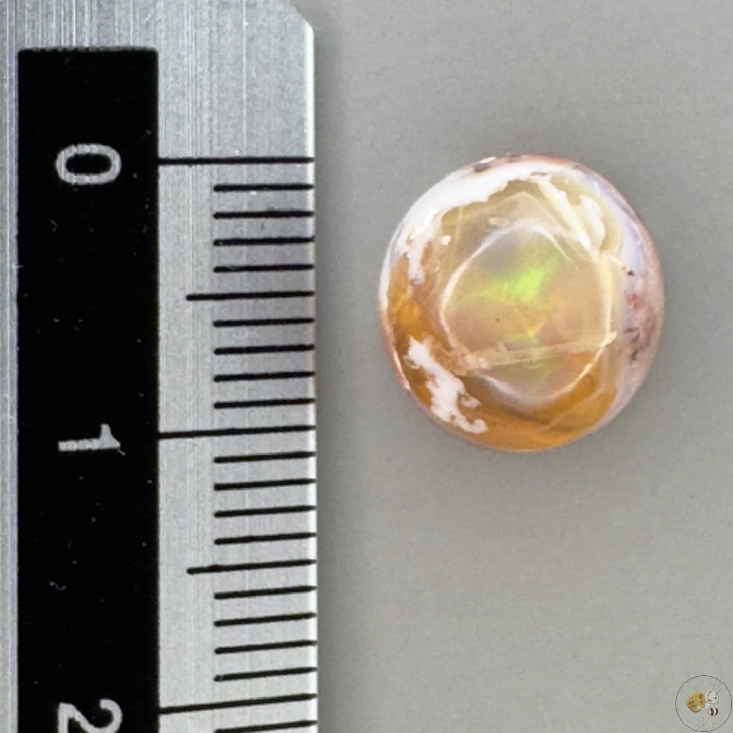 Cabochon d'opale naturelle du Mexique, poli à la main, aux reflets de feu et jeux de lumière intenses, idéal pour la bijouterie ou la collection-2