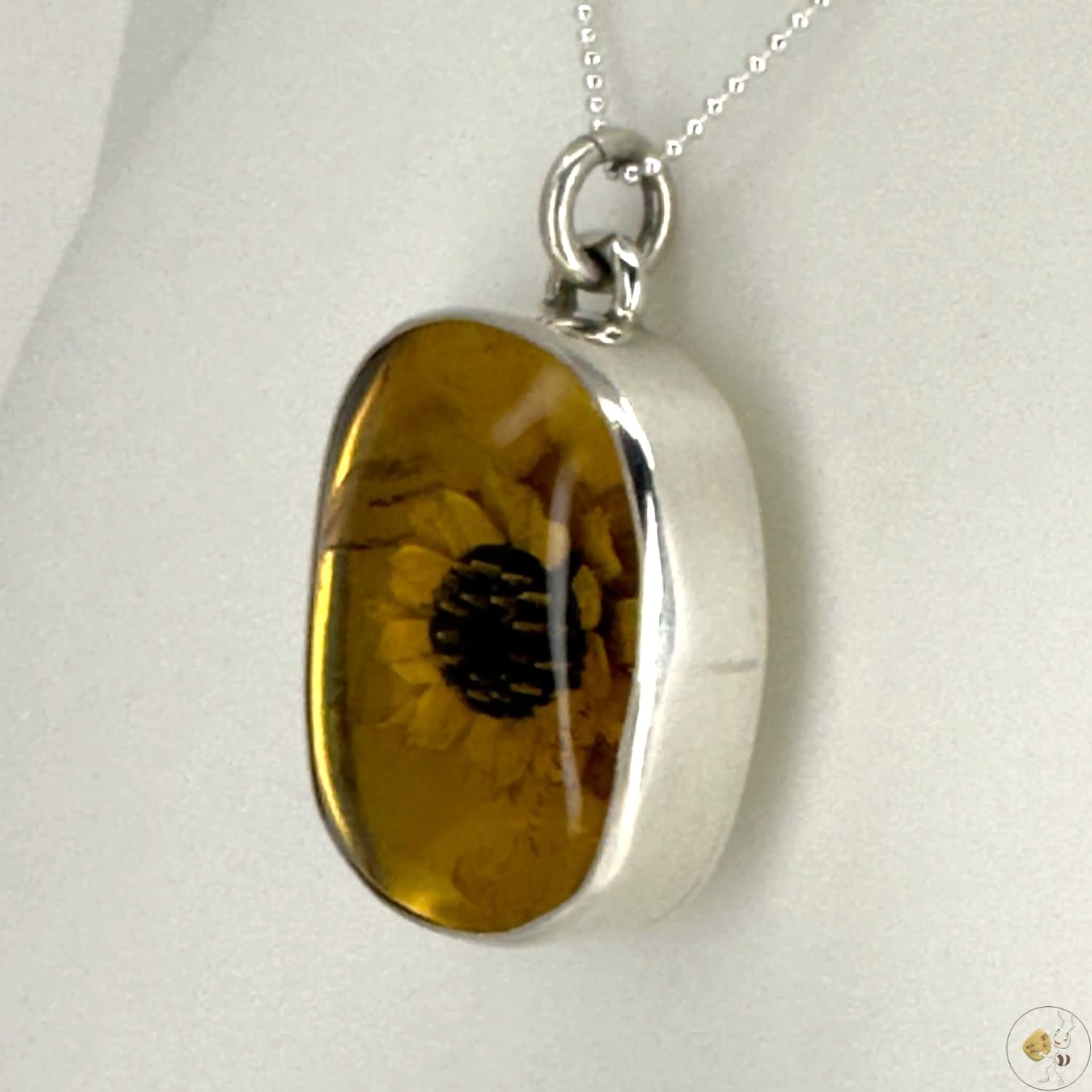 Pendentif Ambre Gravé – Fleur de Tournesol & Argent 925/950-03