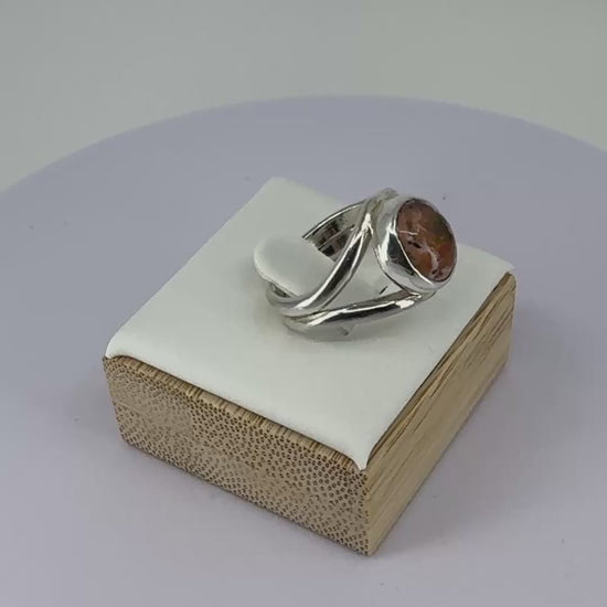 Bague en argent massif 925/950 avec opale aux reflets irisés verts et orangés – Formiga-Loca-05
